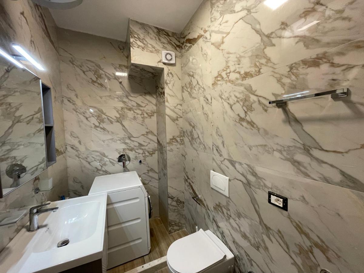 Peak Apartment Modern Durres City Centre #2 Exterior photo
